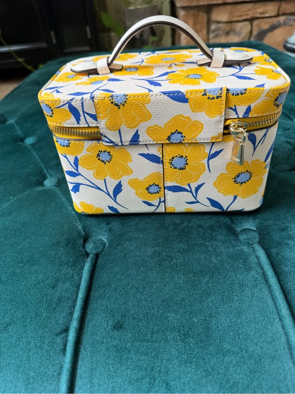 Kate Spade Morgan Sunshine Floral Vanity Kit